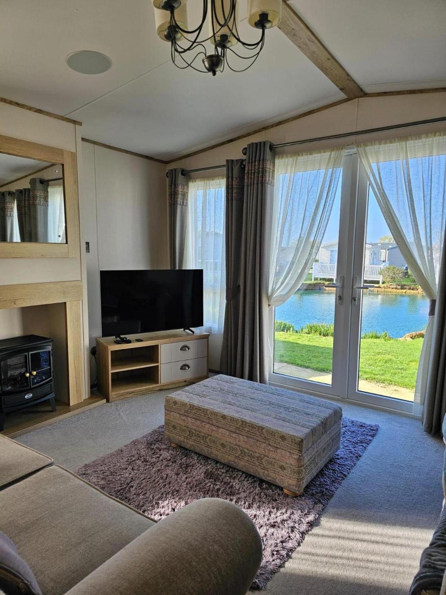 Premium 2 Bedroom Caravan With Free Wifi Hunstanton Buitenkant foto