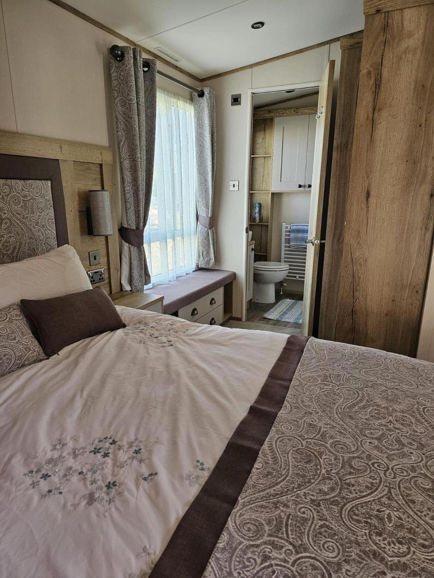 Premium 2 Bedroom Caravan With Free Wifi Hunstanton Buitenkant foto